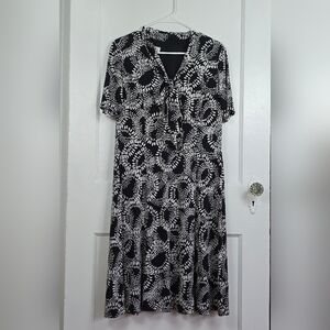 Kasper Boho Geometric Stretchy Swing Dress Size 12